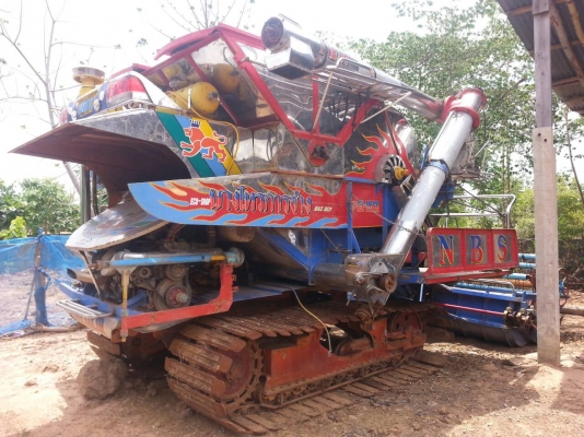 ขายรถเกี่ยวข้าวบางไทร เครื่องJO8C 260เทอร์โบ ตัวเดิน12 ปั้ม22ไดกิ้น สภาพพร้อมใช้งาน สนใจโทร 090-8588220คุณนะ 093-3258446คุณบิว หรือเข้าดูสินค้าอื่นๆได้ที่ www.truck.in.th/498 หรือเพจFacebook ณรงค์ ซื้อขายรถมือสอง (เว็บไซต์ส่วนตัว) หรือFacebook ตลาดรถมือสอ