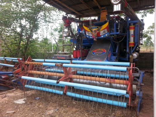 ขายรถเกี่ยวข้าวบางไทร เครื่องJO8C 260เทอร์โบ ตัวเดิน12 ปั้ม22ไดกิ้น สภาพพร้อมใช้งาน สนใจโทร 090-8588220คุณนะ 093-3258446คุณบิว หรือเข้าดูสินค้าอื่นๆได้ที่ www.truck.in.th/498 หรือเพจFacebook ณรงค์ ซื้อขายรถมือสอง (เว็บไซต์ส่วนตัว) หรือFacebook ตลาดรถมือสอ