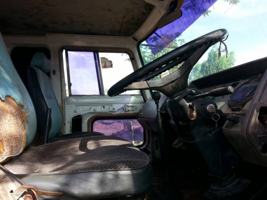 ขายรถ6ล้อ HINO ยาง9มีช่องว่างติดเครน สภาพพร้อมใช้งาน สนใจโทร 090-8588220คุณนะ 093-3258446คุณบิว หรือเข้าดูสินค้าอื่นๆได้ที่ www.truck.in.th/498 หรือเพจFacebook ณรงค์ ซื้อขายรถมือสอง (เว็บไซต์ส่วนตัว) หรือFacebook ตลาดรถมือสอง คุณนะ