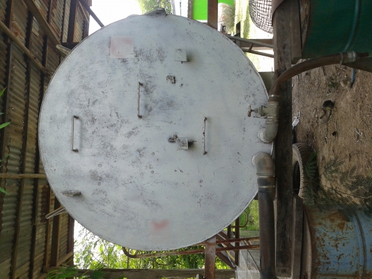 ขายถังน้ำ 10000 ลิตร สภาพดีไม่ผุก็บไว้ในร่มอย่างดีพร้อมวางได้เลย