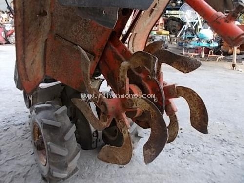 ขายรถพรวนดินเดินตาม KUBOTA T1-002 รหัสสินค้า : 80803090 Line ID: nihonmono หรือเพิ่มเติมไดที่ www.nihonmono.com ขายรถพรวนดินเดินตาม KUBOTA T1-002 รหัสสินค้า : 80803090 Line ID: nihonmono หรือเพิ่มเติมไดที่ www.nihonmono.com