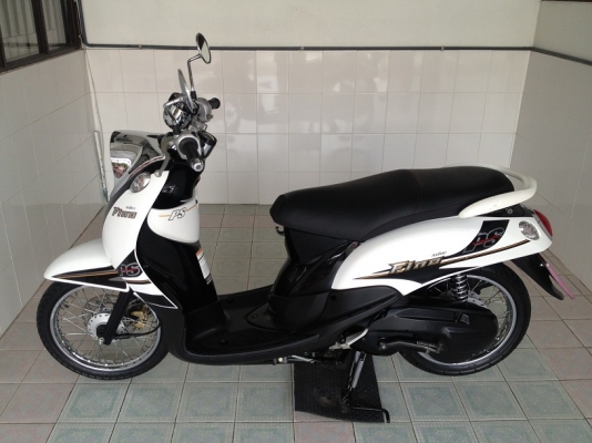 Fino รถบ้าน ใช้น้อย สภาพเดิม ปี56 (ของแถม 4 รายการ)