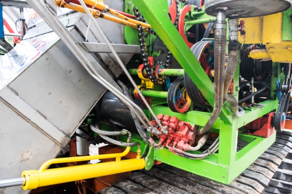 ขายพิมายเจริญการช่าง ปี2013 ขายพิมายเจริญการช่าง ปี2013