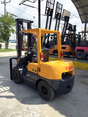 -:-*&bull;*ข า ย ร ถ ย ก นำ เ ข้ า*&bull;*-:-TCM FD30Z5 เครื่องดีเซล เกียร์ออโต้ เสาสูง4เมตร สนใจติดต่อ 083-062-0223/098-329-9549(ปอนด์)