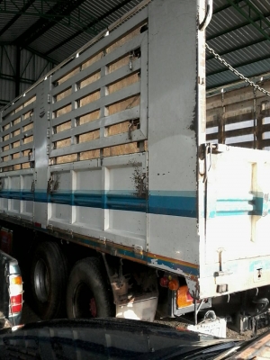 กระบะ 10 ล้อ สามมิตร ไม่ดัมพ์ ยาว 6.20 เมตร ปี 53