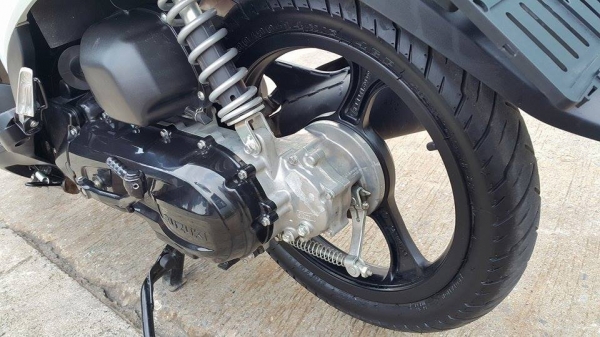 LET 2015 วิ่ง 1255 ใหม่กิ๊กมือ 1 พร้อมขับ ราคาเบาๆ ต่อรองได้ครับ