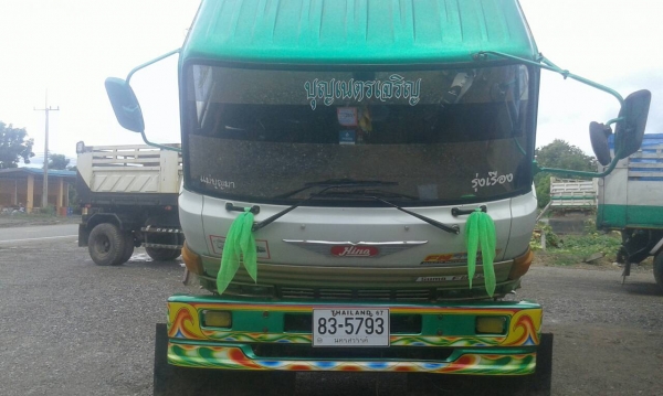 ขายสิบล้อ sumo 227 เครื่อง EM-100 สภาพดี