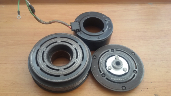 หน้าครัช คอมแอร์ ฮอนด้าแจ๊ส i-dsi ปี 04   L15A