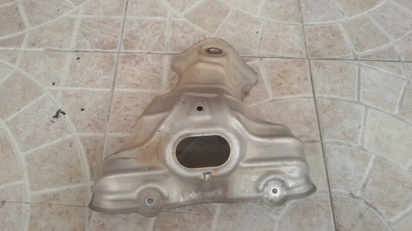 ฝาครอบท่อไอเสีย ฮอนด้าแจ๊ส i-dsi ปี 04   L15A