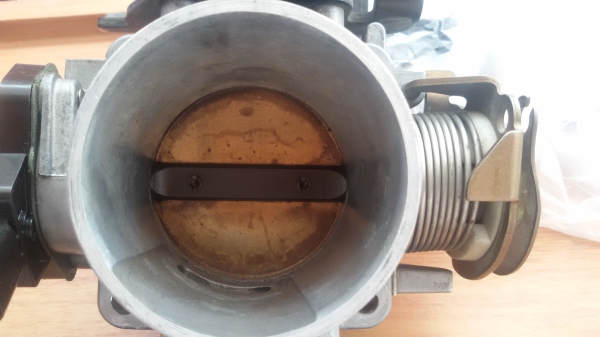 ปีกผีเสื้อ ฮอนด้าแจ๊ส i-dsi ปี 04   L15A