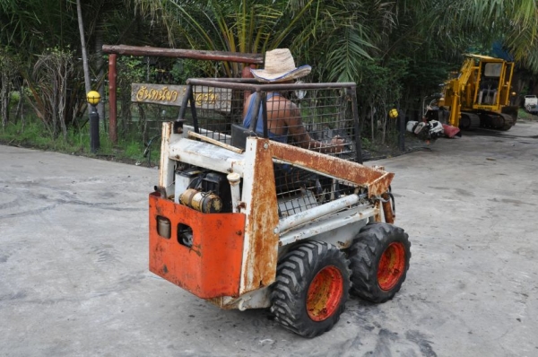 ขายรถตัก BOB CAT315 ดีเซลแรง สวยเดิมจากญี่ปุ่น ยังไม่เคยใช้ในไทย 48,000เท่านั้น!!
