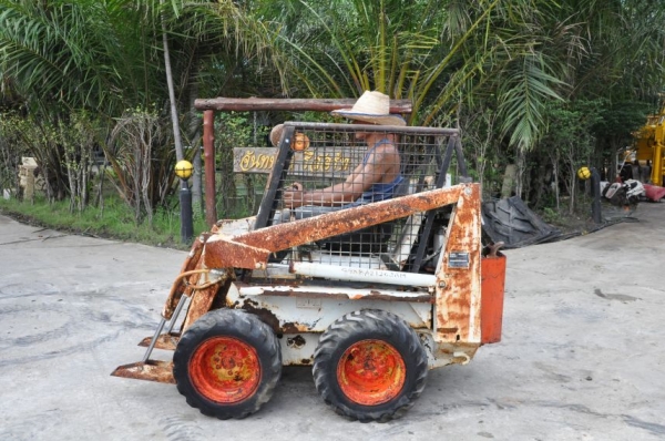 ขายรถตัก BOB CAT315 ดีเซลแรง สวยเดิมจากญี่ปุ่น ยังไม่เคยใช้ในไทย 48,000เท่านั้น!!