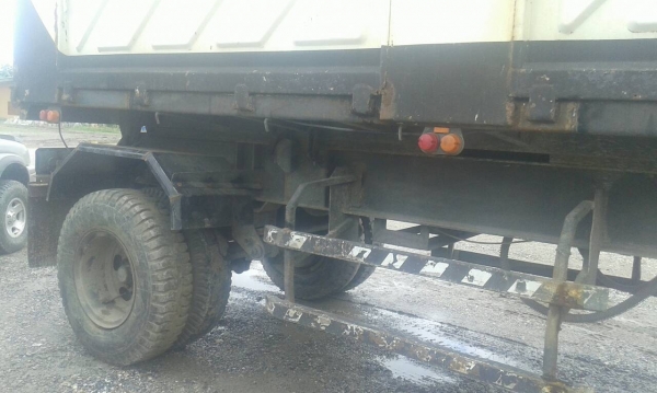 ขายลูกพ่วงดั้ม สามมิตร สภาพดี ราคา 320,000 ขายลูกพ่วงดั้ม สามมิตร สภาพดี ราคา 320,000