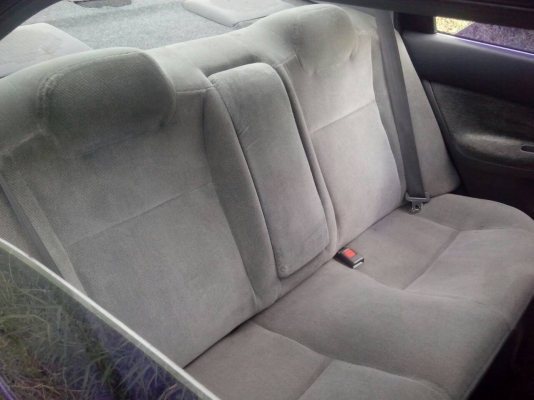 082 001 7017 แอคคอร์ดปี95ออโต้ ไม่แก๊ส สีใหม่ๆสวยเต็ม แอร์เย็นๆภายในสะอาด รถบ้านพร้อมใช้