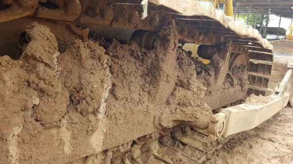 ขายแทรคเตอร์ KOMATSU D50 P ตีนเป็ด เอกสารสัญญาซื้อขาย สภาพพร้อมใช้งาน