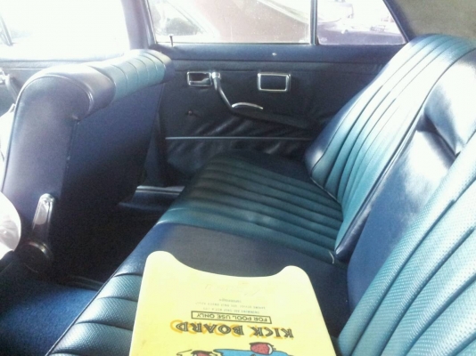 ขายรถ Benz W108