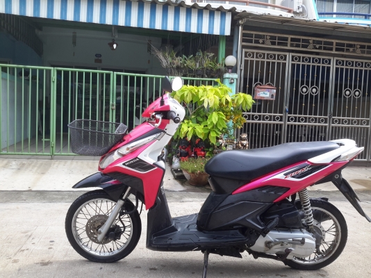 ขายคลิกไอหัวฉีดปี53สภาพเครื่องแน่น