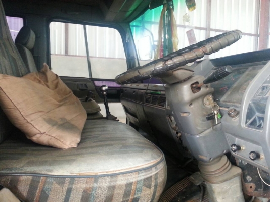 ขายดั้ม2เพลา HINO 3H เครื่อง195แรง HO7D พ.เพาเวอร์ เบรกทิฟฟี่ ภายในสวย สภาพพร้อมใช้งาน เอกสารพร้อมโอน สนใจโทร 090-8588220คุณนะ 093-3258446คุณบิว ID:narong498 หรือเข้าดูสินค้าอื่นๆได้ที่ www.truck.in.th/498 หรือเพจFacebook ณรงค์ ซื้อขายรถมือสอง (เว็บไซต์ส่