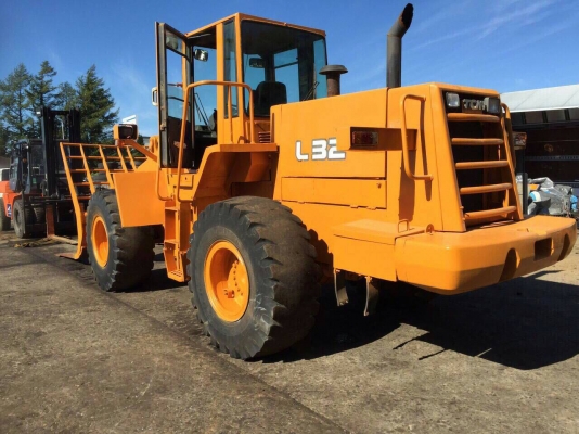 ขายรถตัก TCM L32 ขายรถตัก TCM L32