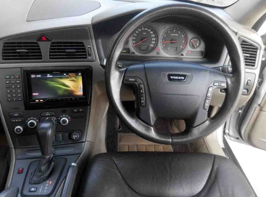VOLVO - V70 - 2.3 XC AWD AT ปี2003 สีเทา VOLVO - V70 - 2.3 XC AWD AT ปี2003 สีเทา
