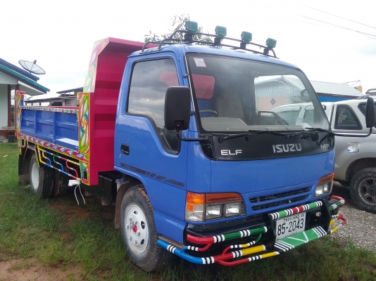 ขายด่วน6ล้อISUZU120ดั้มสภาพพร้อมใช้สุดๆราคาไม่แพงจัดแนนท์ได้โทร0856842587