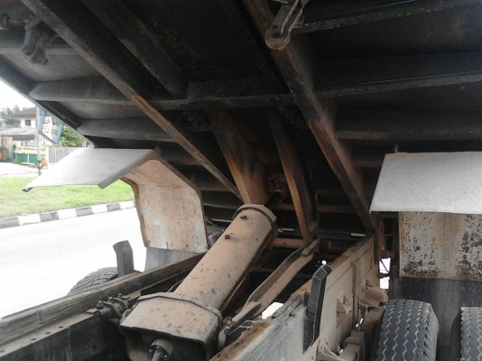 รถมิตซู 6 ล้อดั้ม FK - 455F / 165 แรงม้า.   สนใจติดต่อ  081 - 6079515