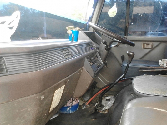 รถมิตซู 6 ล้อดั้ม FK - 455F / 165 แรงม้า.   สนใจติดต่อ  081 - 6079515