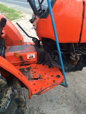 รถไถ kubota 34 แรง 150,000 บาท