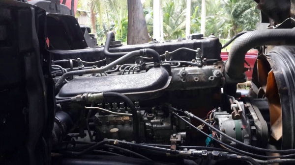 ขายสิบล้อรถนำ้มัน 240 ขายสิบล้อรถนำ้มัน 240