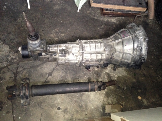 ขายเกียร์ sr 6 speed. ใส่ ไซโคล สตราด้า ชนเครื่อง 4d56 ได้เลย พร้อมเพลากลาง ต่อลองได้