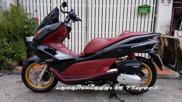 ขาย PCX 150 แต่งไฟ Projector รถบ้านจดปี 55