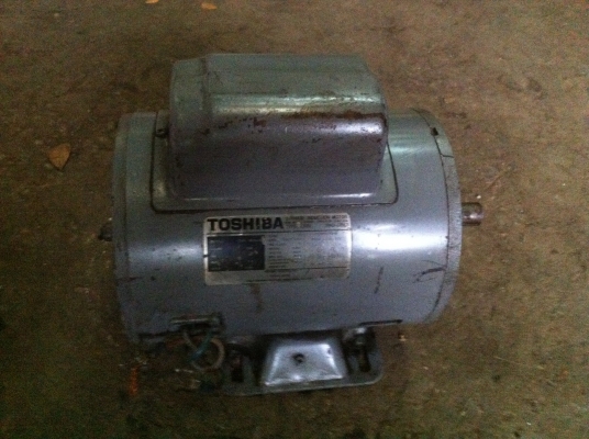 ขายมอเตอร์ Toshiba 1 hp ไฟบ้าน 220 v