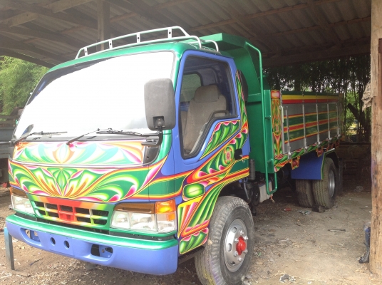 ขายหกล้อดั้ม