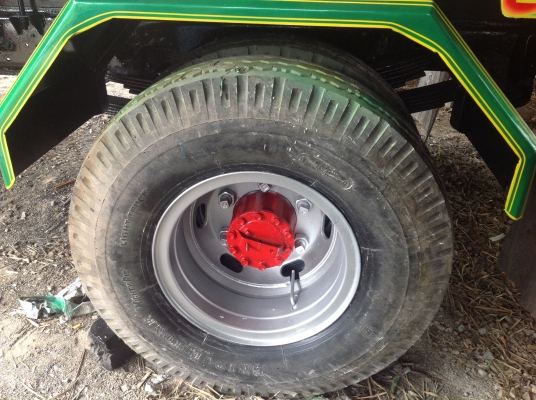 ขายหกล้อดั้ม