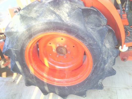 ขายรถไถนาคูโบต้า L3608 ใช้งาน816ชั่วโมง รถ3ปี รถสวยและสดมากพร้อมใช้งาน