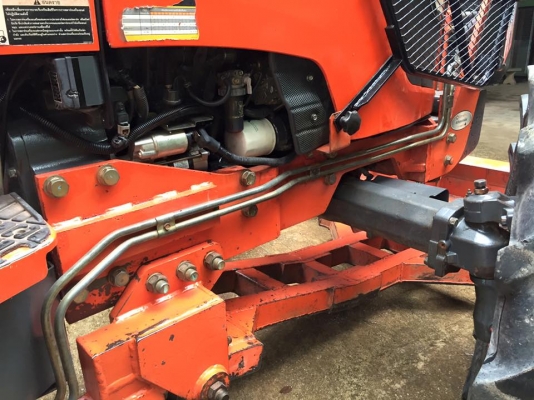 ขายรถไถ Kubota M7040 (4WD) พร้อมดันหน้า ผานพรวน รถพร้อมใช้งานครับ ขายรถไถ Kubota M7040 (4WD) พร้อมดันหน้า ผานพรวน รถพร้อมใช้งานครับ