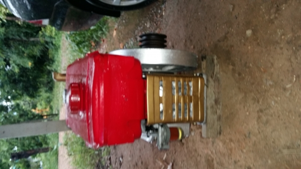 ขายยันม่า  10แรง   พร้อมใช้งานแน่น  มีสองเครือง