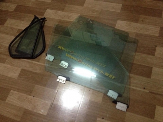 ขายอะไหล่e30เหลือใช้ 1มือเปิดในตัวละ200บ 2ชุดมือดึงเปิดไฟหน้า500บ 3ตัวปรับกระจกมองข้างตัวละ200บ 4เบ้ารองสปริงพร้อมยางรองคู่ละ300บ 5ตัวเลือนฝากระโปรงหน้า1ชุด 300บ 6ชุดเบลหลังทั้งชุด500บ 7กระจกชาเขียว4ประตู บานละ500บ โทร0924462525โส กทม