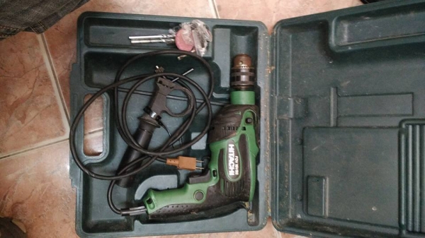 ขายสว่านกระแทก/แย๊ค หลายตัวครับ