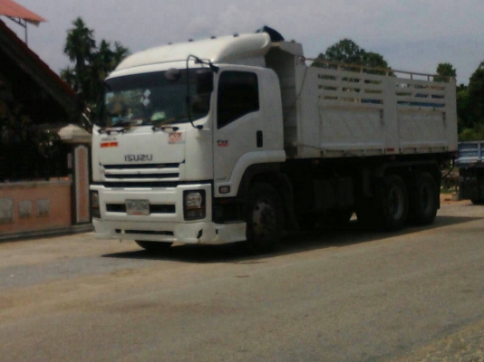 Isuzu 300ปี54 ติดต่อ080-1405528