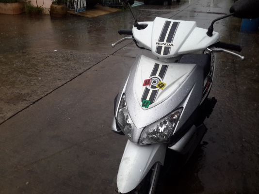 ขายฮอนด้าคลิกเพลปี50สภาพสวยขับได้เลย