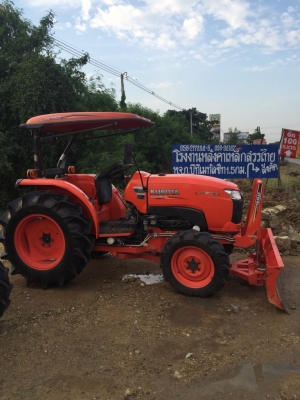 ขายคูโบต้าL4708 พร้อมดันหน้าสภาพเดิมๆรถใช้งานน้อยคับ ติดต่อ 088-4267077แอ๊ป