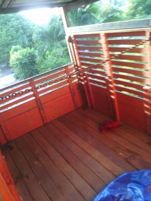 ขายรถอีแต๋น 6ล้อ ตัวใหญ่ มีเกียร์กลาง รถปี40 แชชชีหน้า5 มีเอกสารพร้อมโอน