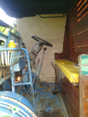 ขายรถอีแต๋น 6ล้อ ตัวใหญ่ มีเกียร์กลาง รถปี40 แชชชีหน้า5 มีเอกสารพร้อมโอน