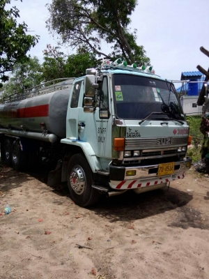 ขายรถบรรทุกน้ำมัน ISUZU ROCKY 195