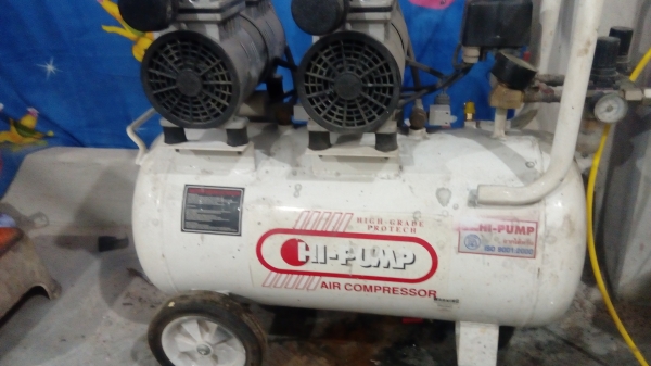 ปั้มลม oil free 50 ลิตร