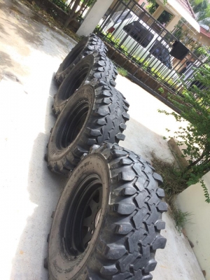 ขายล้อกะทะ เลื่อนออฟ 5/139.7. กว้าง8นิ้ว พร้อมยาง super swamper tsl 31.10.5-15 ราคา13000บาท รูปตอนอยู่ในรถครับ ดูของพระราม2 089 0211090 Id champ_rama2