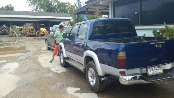 รถปิ๊กอัพ4ประตูโฟวิล เครื่อง3000 สภาพดี จดทะเบียนปี45 รถปิ๊กอัพ4ประตูโฟวิล เครื่อง3000 สภาพดี จดทะเบียนปี45