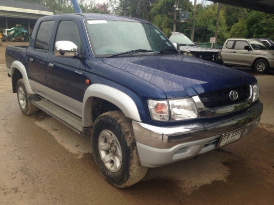 รถปิ๊กอัพ4ประตูโฟวิล เครื่อง3000 สภาพดี จดทะเบียนปี45