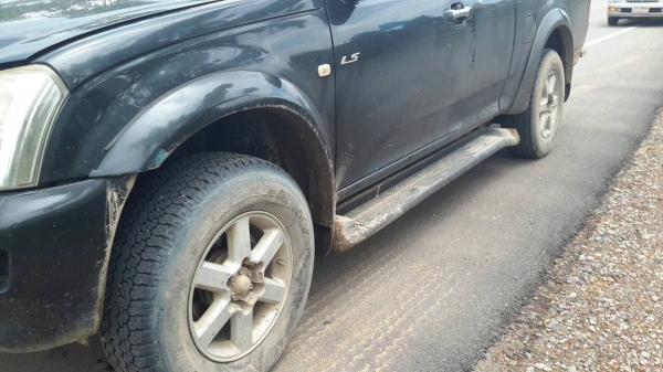 รถปิ๊กอัพ2ประตู อิซูซุ จดทะเบียนปี46 เครื่อง3000 โฟร์วิล รถปิ๊กอัพ2ประตู อิซูซุ จดทะเบียนปี46 เครื่อง3000 โฟร์วิล